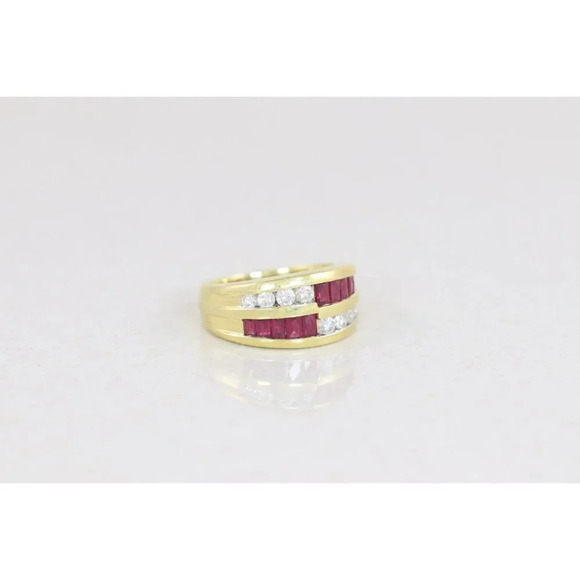 10k Yellow Gold Natural Ruby and Diamond Band Ring Size 7 - Picture 7 of 9